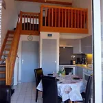 Au Calme Avec Piscine Et Parking Dans Résidence Securisée Appartamento